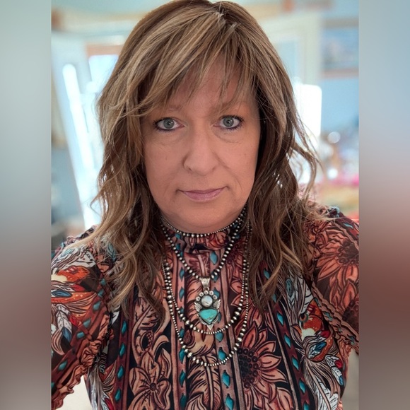 Meet your Posher, El - Picture 3 of 15